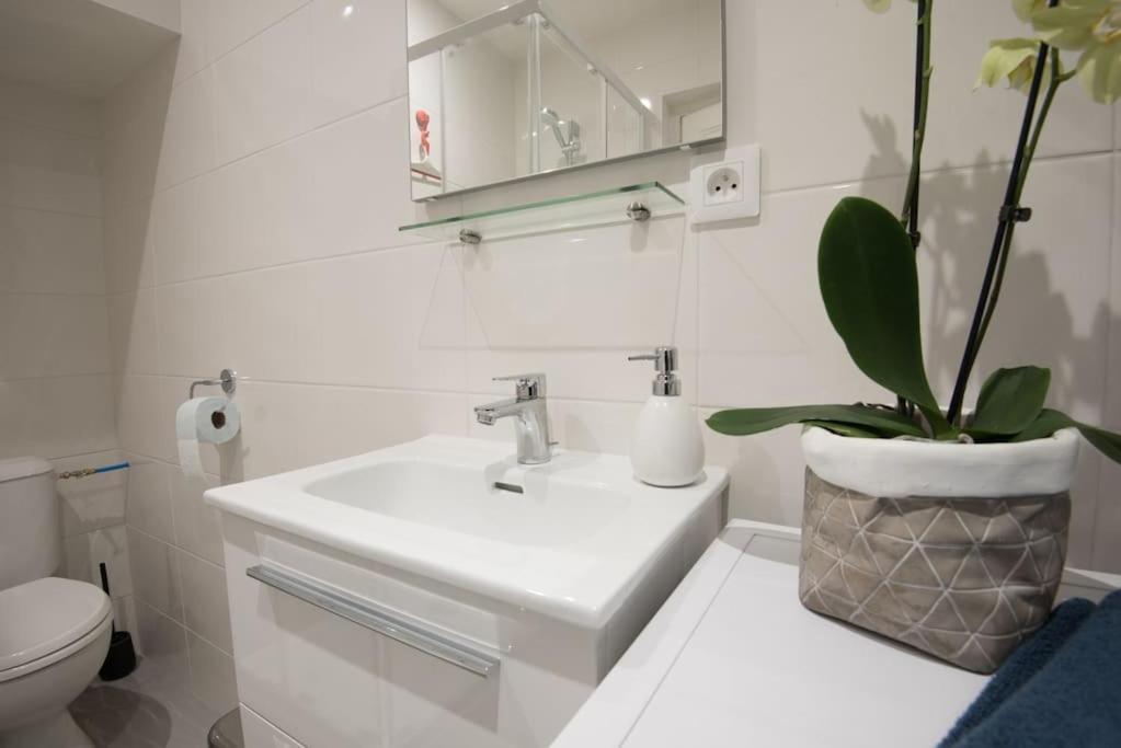 L'Espine Apartamento Angers Exterior foto